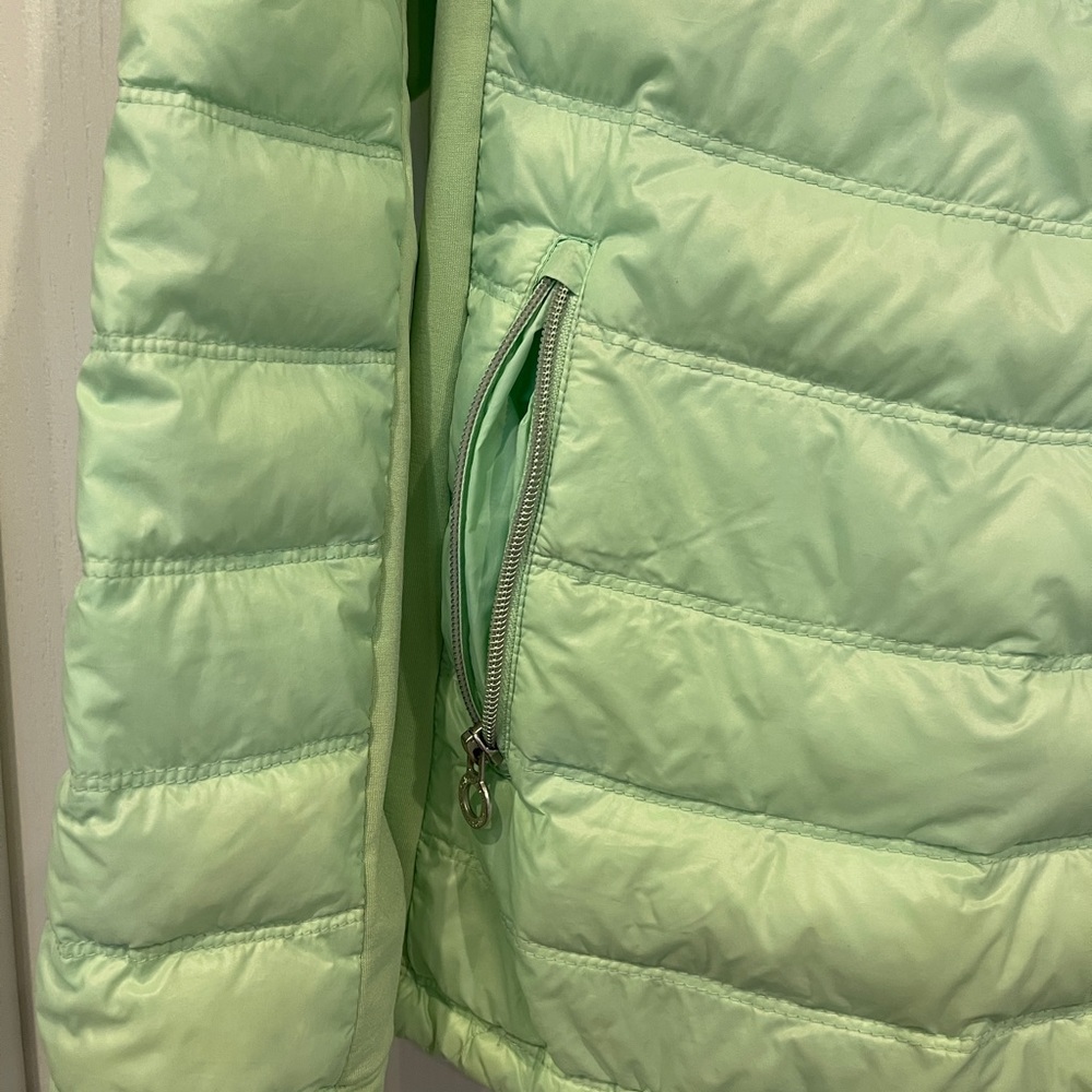 Calvin Klein Performance Lightweight Premium Down… - image 6